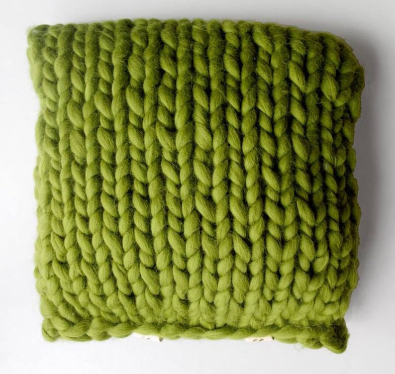 Chunky knit cushion knit pillow chunky yarn pillow Etsy