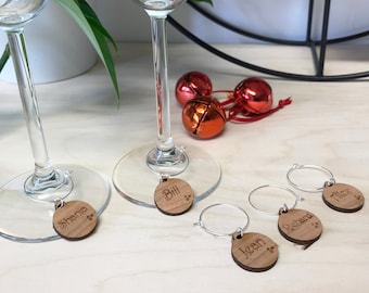 Wine Glass Charms, Luxury Christmas Table Place Settings, Christmas Table Decorations, Crown Decorations, Christmas Party Wine Glass Charms