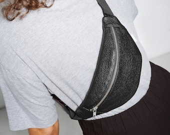 Bum bag made of vegan leather