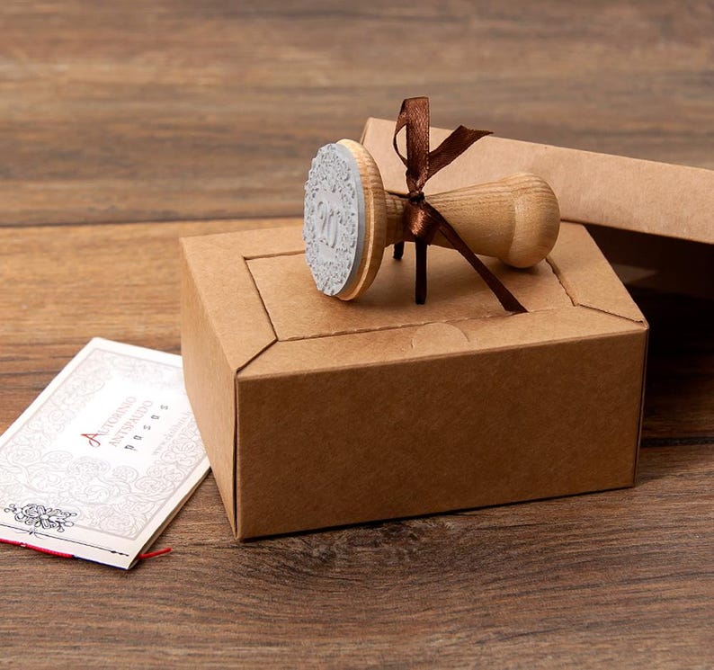 Handmade rubber stamp personalized, comes tied by ribbon in a special lovely packaging and could be given as a present right away, www.exlibrisgallery.com