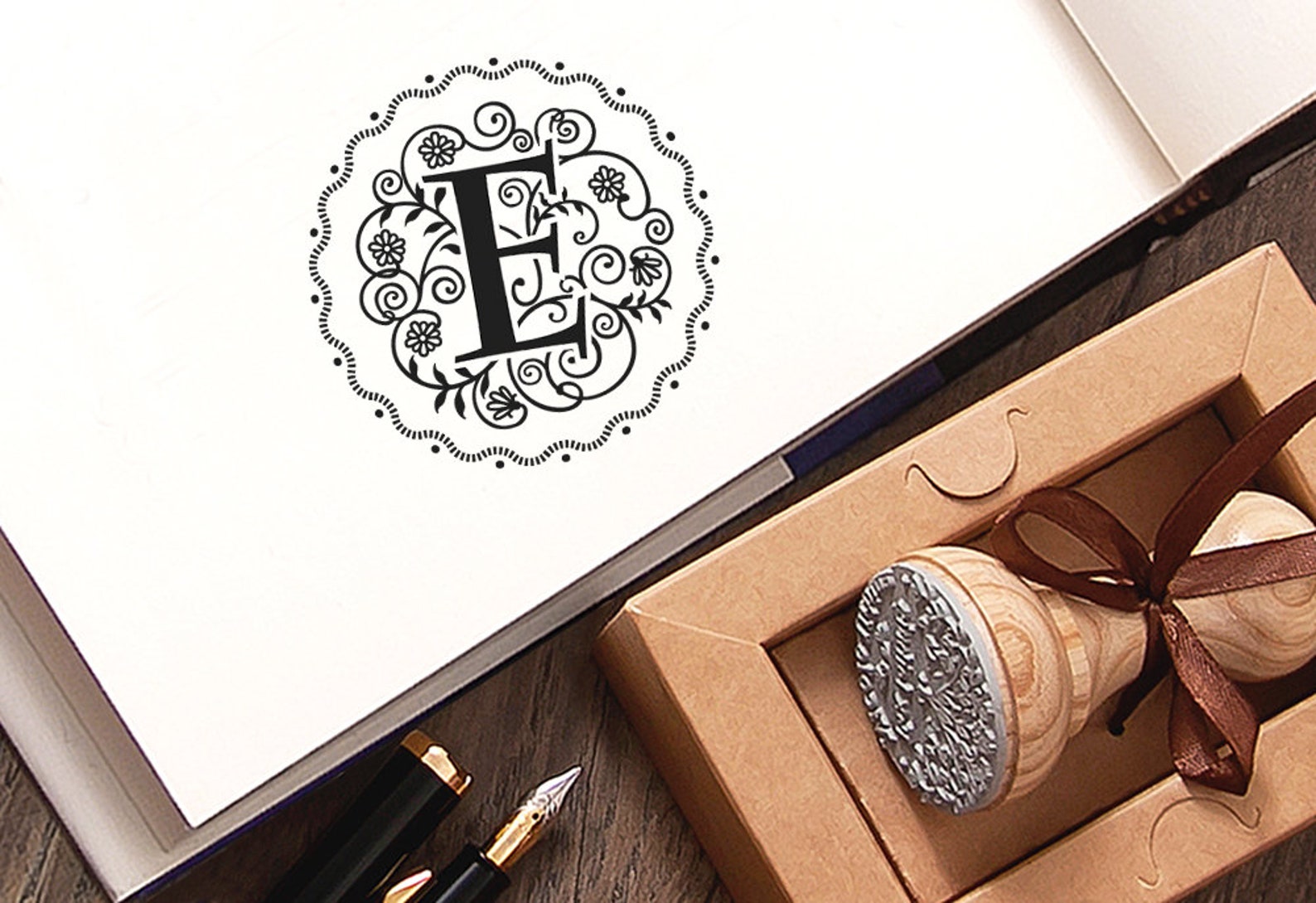 LETTER E STAMP Eerste Brief E Monogram Geschenk Etsy