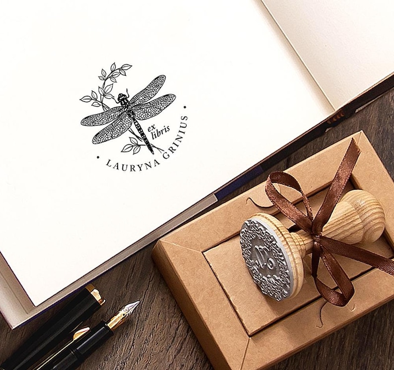 Dragonfly ex libris book stamp personalized, www.exlibrisgallery.com