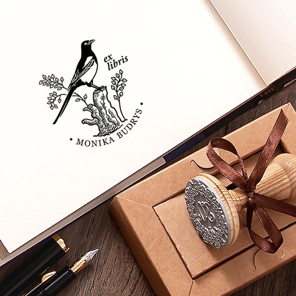 Ex libris Magpie Rubber Stamp Personalized Black White Bird Bookplate Tree Stump, Round 40mm, Special Gift Box