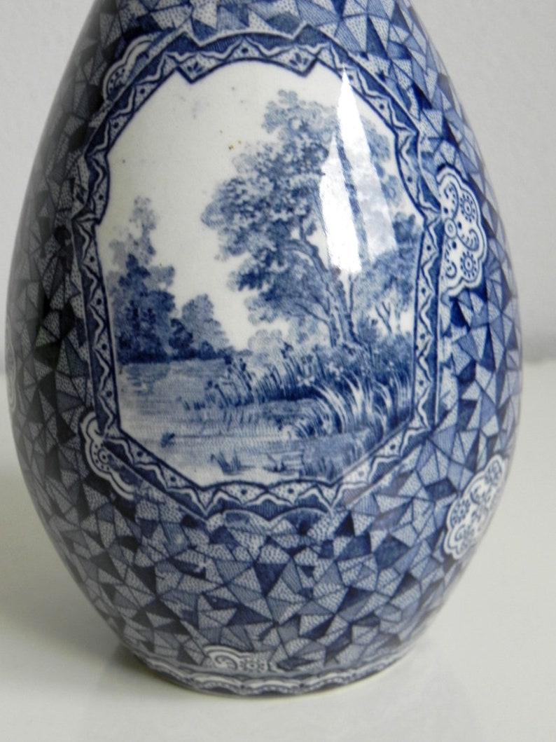 Villeroy and Boch Bonn FLAMAND BLUE Vase Designed by Frans Anton Melhem