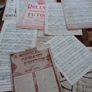 Sheet Music and song, 13 x vintage music magazines, scores and songs from the 1920s to 1940s. image 3