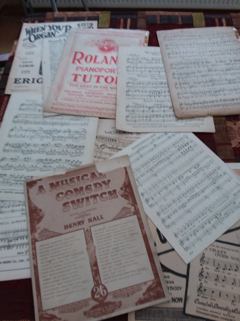 Sheet Music and song, 13 x vintage music magazines, scores and songs from the 1920s to 1940s. image 3