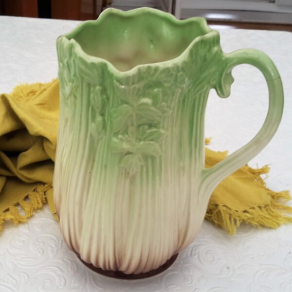 Celery vase, vintage celery server, Sylvac no. 5033 Made in England Large green and brown jug.