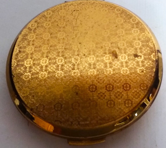 Vintage Stratton Gold Tone Powder Compact: Mirrored Makeup Accessory