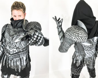 Cosplay commission, Custom cosplay, Custom costume, Cosplay, Medieval armor suit, Cosplay props, Fantasy cosplay, Gothic clothes, Armor