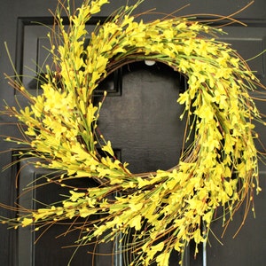 Yellow Spring Forysthia wreath , Summer Yellow wreath,   berry wreath ,Forysthia wreath