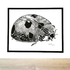 COSMIC LADYBUG / Cosmic Ladybug - arte de pared de insectos insectos, estampado de animales blanco negro, póster cósmico, decoración de insectos