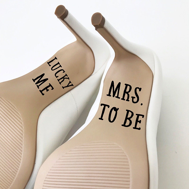 Trouwen Schoenen Bruiloftsschoenen Ddames Gepersonaliseerde bruiloft schoen vinyl sticker sticker met naam en datum decoraties bruids schoen bruidsmeisje ik doe etc 