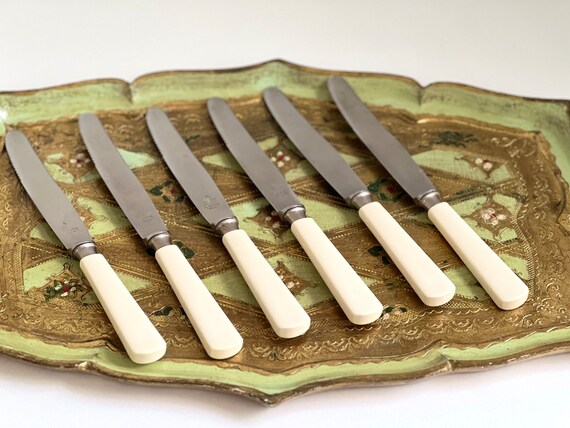 Set of 6 Felix Solingen Rostfrei Cream White Resin Handle Butter