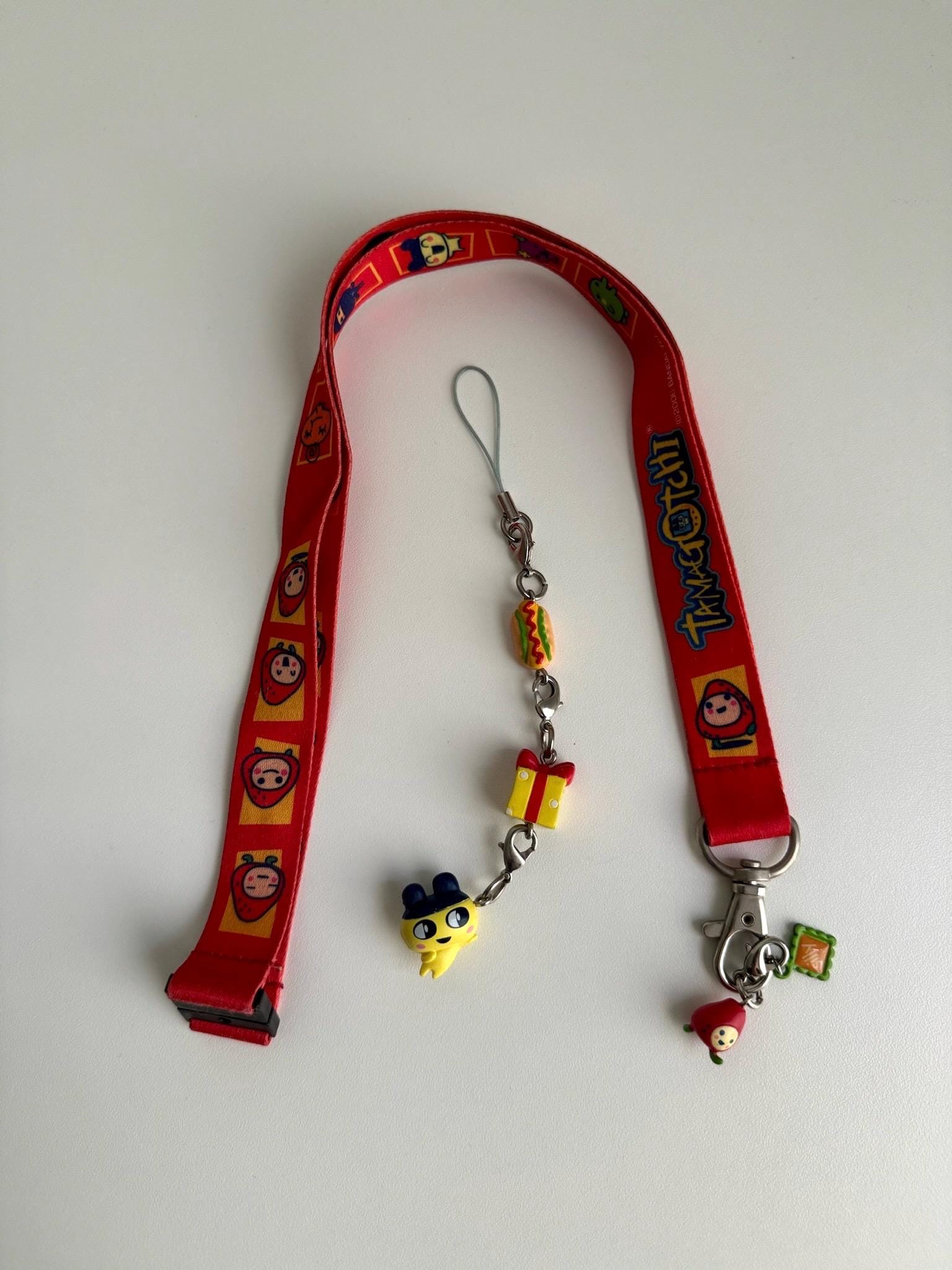 Vintage Super Rare Original Tamagotchi Lanyard Leash Strawberry