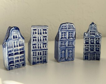 Vintage Set of 4 Holland Delft Miniature Buildings No 4 5 10 11 - As-is