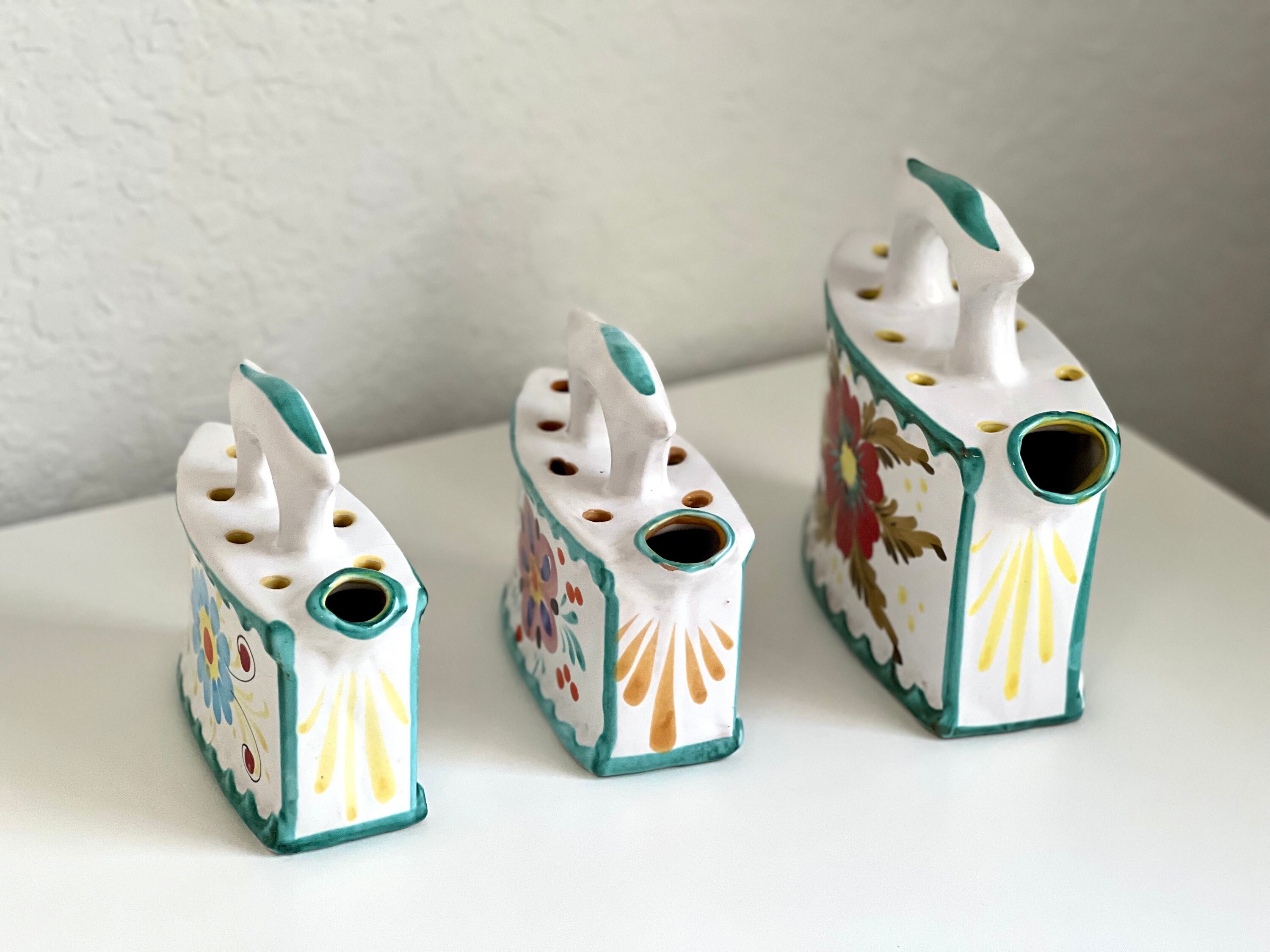 ヴィンテージ イタリア ハンドペイント 花柄 鉄製 陶器 花瓶 3個セット