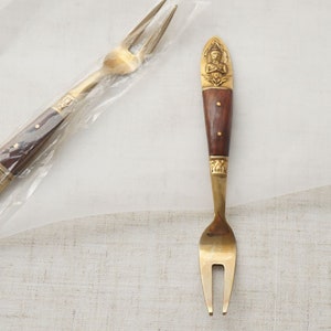 One Piece Vintage Sealed NOS Thailand Buddha Teak Nickel Bronze Dessert Fork