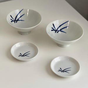 Vintage Set Japanese Asian Transfer Orchid Leaves Blue White Porcelain Rice Bowls with saucers