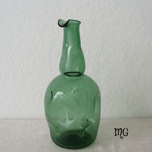 Vintage Italian Hand Blown Vetreria Taddei & Poli Tuscany Emerald Green Glass Vase, Empoli Verde Dimpled Vase, Glass Jug