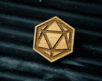 D20 dice - Icosahedron Badge