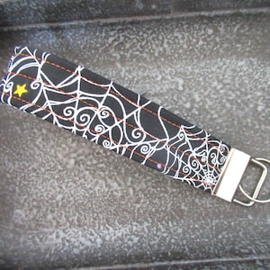 Halloween Key Fob, Halloween Keychain, Spider Web Keychain, Spider Keychain, Spider Key Fob, Web Wrist Lanyard, Gothic Key Fob, Goth Keys