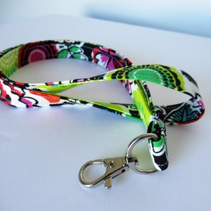 Floral Lanyard, Fabric Lanyard, Gift for Coworker, Gift for Friend, Gift under 10, Lanyard, Key Lanyard, Bright Lanyard, ID Holder