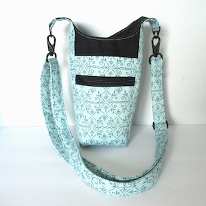 Water Bottle Sling, Water Bottle Bag, Water Bottle Crossbody, H20go Bag, Hiking Crossbody, Drink Bag, Drink Holder, Water Bottle Holder