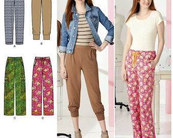 以下が含まれることがあります： Simplicity Learn to Sew パターン 2061。画像は、さまざまなスタイルと色のズボンのイラストが描かれた縫製パターンを示しています。パターンには、ヨーク、ポケット、カーゴポケットの作り方の説明が含まれています。