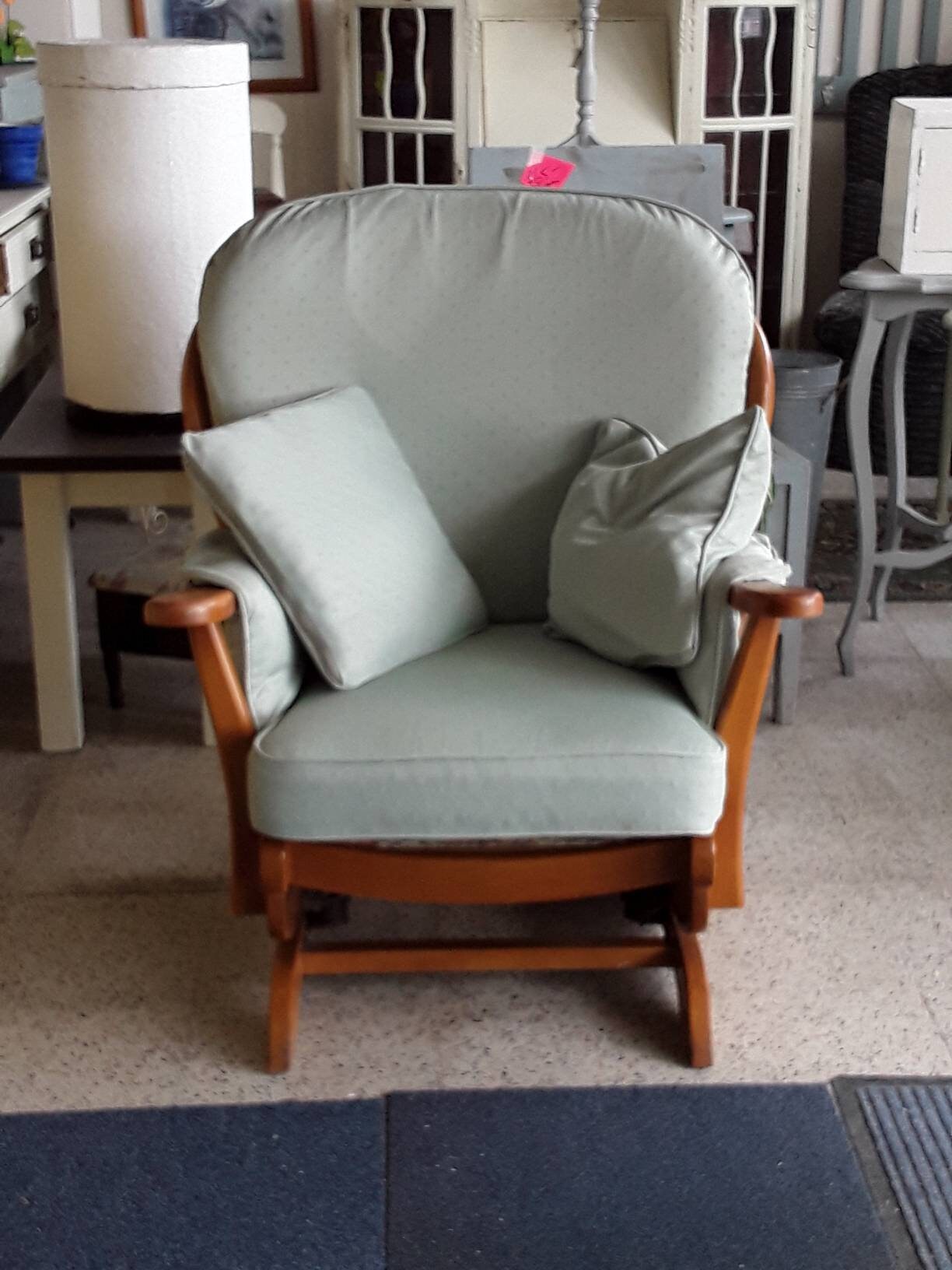 Arm chairs second hand sale