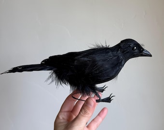 Black Artificial Crow Bird Pick for Halloween Decor, Faux Raven, Gothic Home Decoration, Witch Wreath Supply, Fall Floral Accent