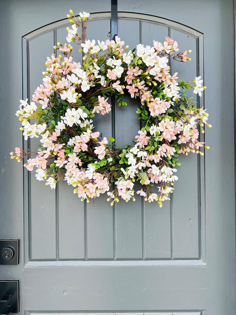 Pink and White Cottage Style Spring Floral Wreath for Front Door, Mini Flower Blossoms Wreath, Floral Mothers Day Gift Entryway Wall Decor image 3