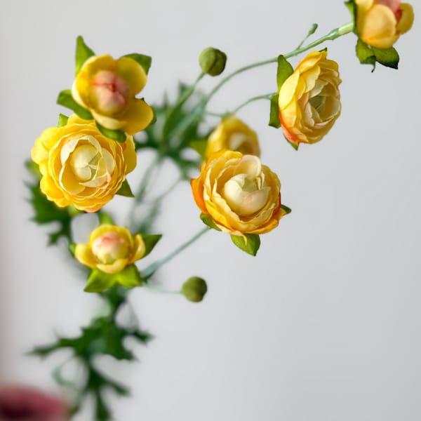Mini Ranunculus Spray Faux Floral Stem Yellow, Artifical Flowers for Wreath Making and Flower Arranging, Spring Summer Home Decor