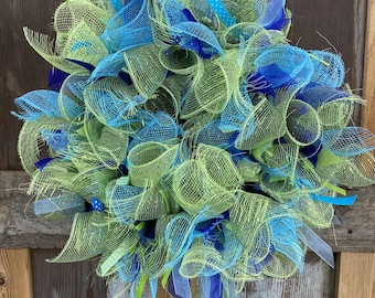 Deco Mesh & Ribbon Spring/Summer Wreath Kit with easy step-by-step instructions.