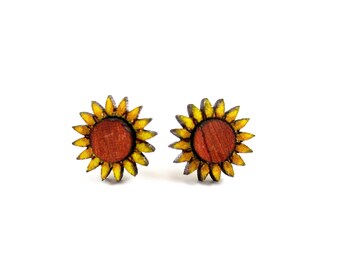 Sunflower Wooden Stud, with 4mm Center