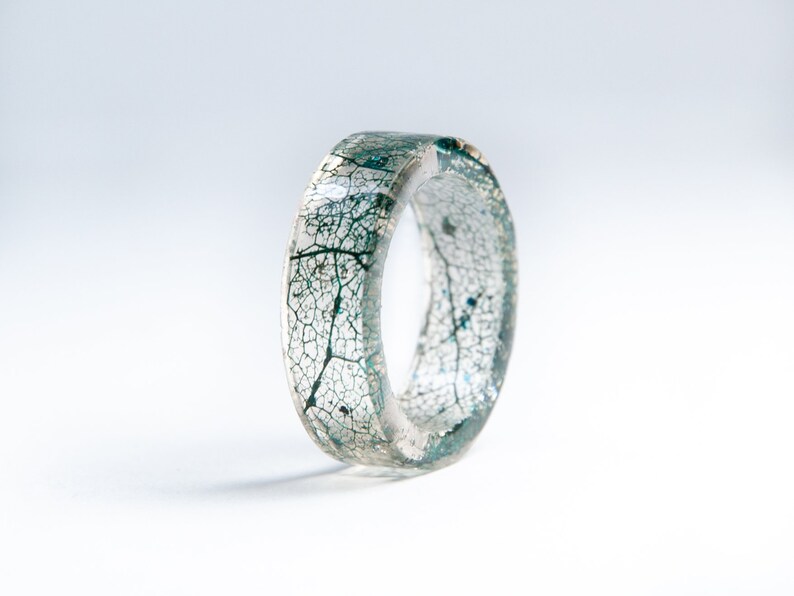 Nature Inspired Ring Real Leaf Ring Band Skeleton Leaf Ring Resin Green Resin Ring Green Leaf Ring Nature Ring Women Botanical Resin