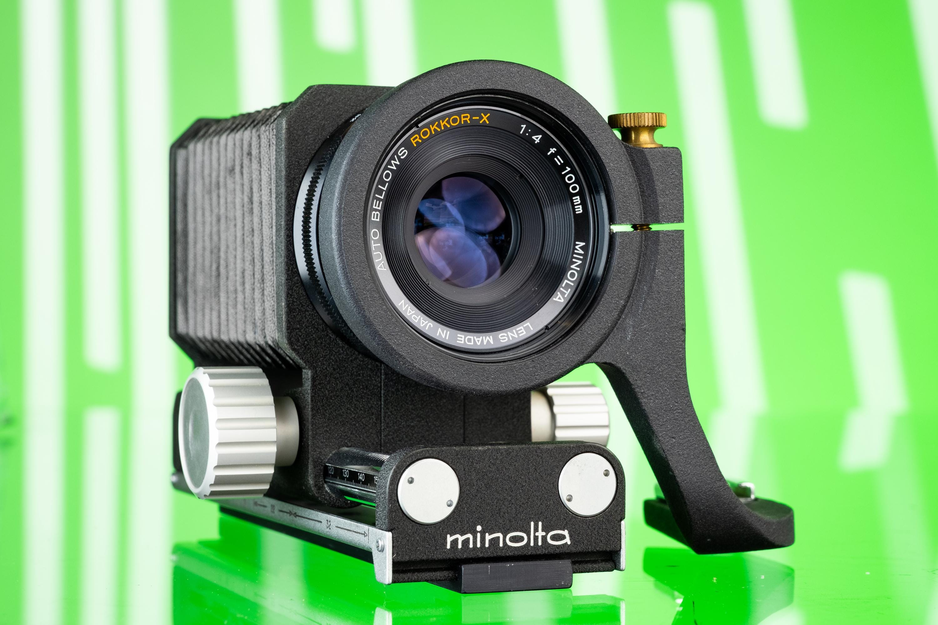 ミノルタ オートベローズ + 100 mm ロッコール f/4 レンズ + ピストル