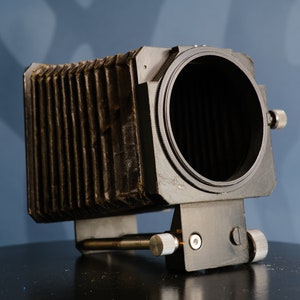 Mamiya Bellows Hood - 150-210-300mm Front Plate