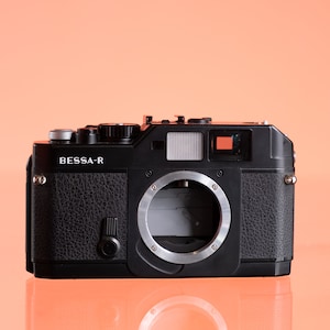 Bessa R3a Voigtlander Bessa 11 Voigtlander Bessa R2A Camera With
