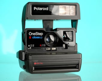 Polaroid One Step Close Up Camera