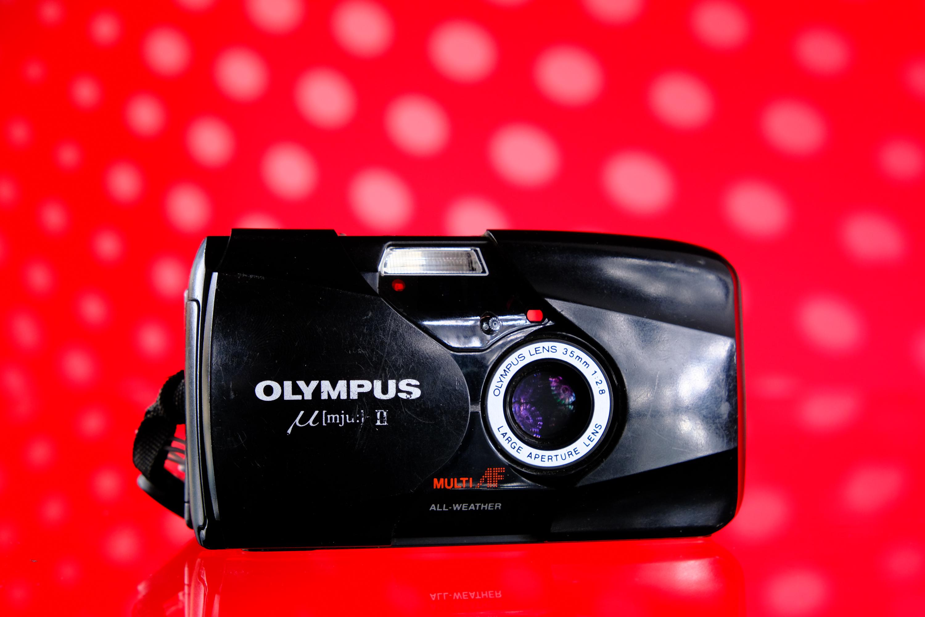 Olympus MJU II Stylus Epic - Black 35mm Point & Shoot Film