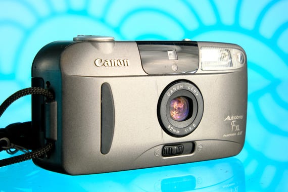 Canon Autoboy F XL Prima Mini Sureshot Sleek 35mm Point & Shoot