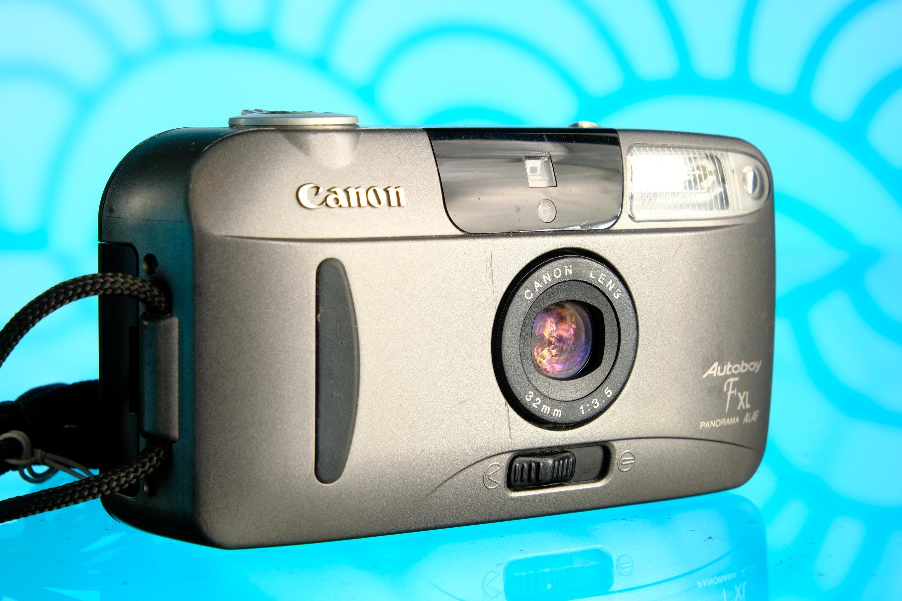 Canon Autoboy F XL Prima Mini Sureshot Sleek 35mm Point & Shoot