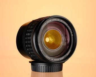Canon EF 28-135mm f/3.5-5.6 IS Lens