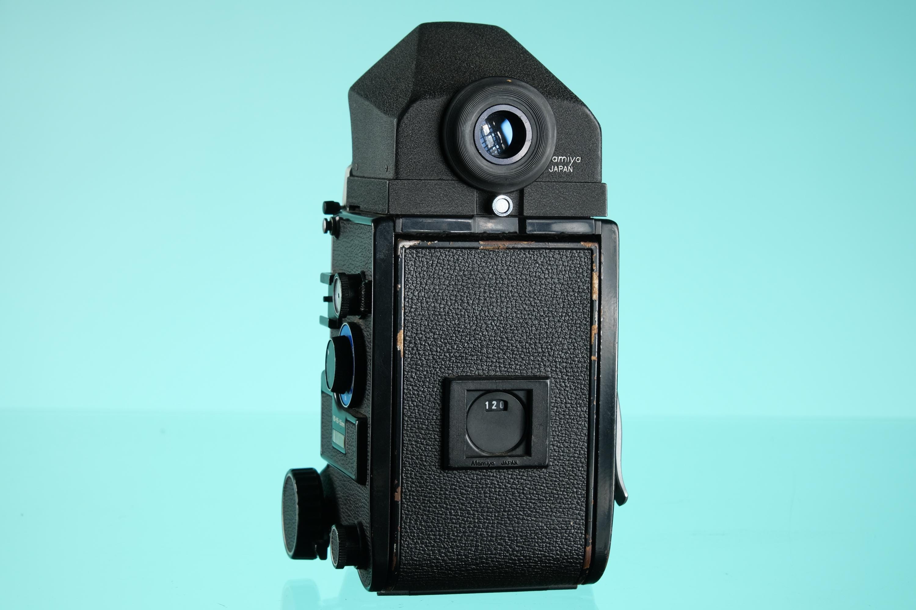 Mamiya マミヤ チェックドスクリーン　C330S    G-684 中古】Mamiya マミヤ C330 Professional f + SEKOR S 80mm f/2.8