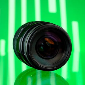 Sigma 70-300mm f4-5.6 APO DG Macro Lens for Minolta A