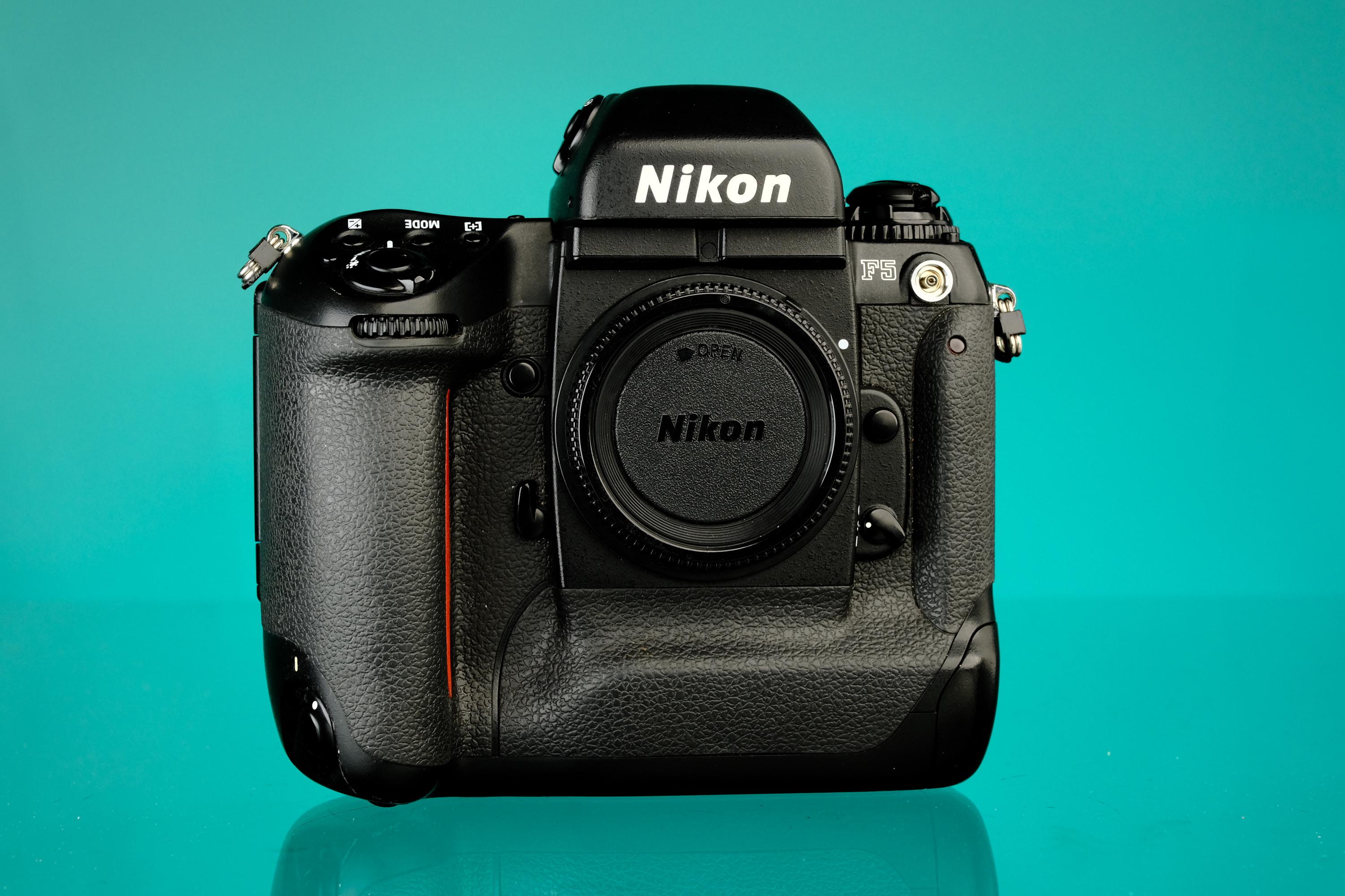 Nikon F5 一式 Nikon F5 一式