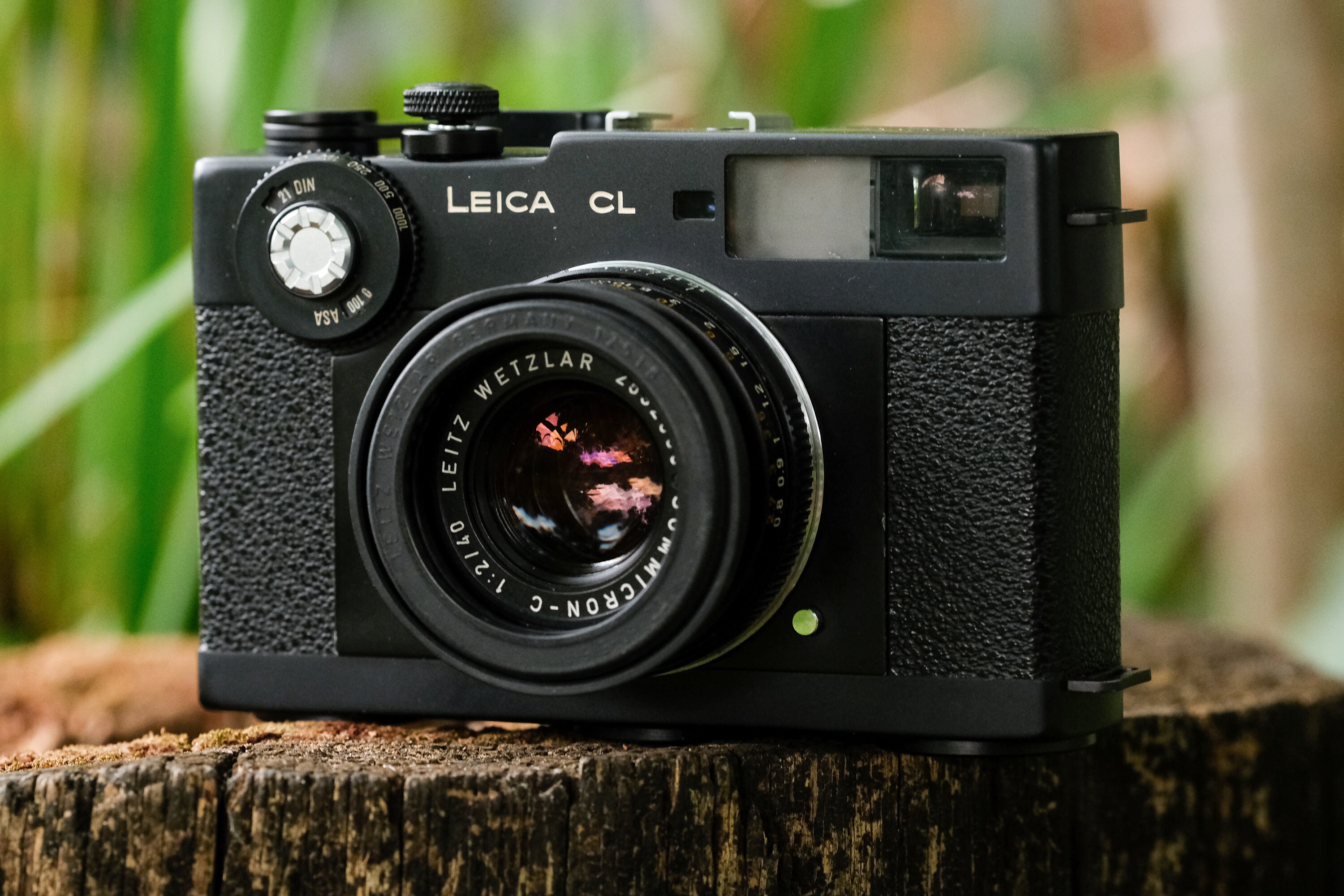 Leica CL 35mm Rangefinder camera w/ 40mm Summicron f/2.0