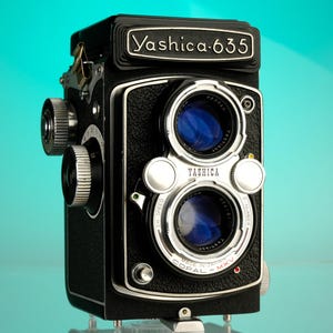 Yashica 635 Vintage Camera - Etsy