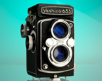 Yashica 635 6x6 Medium Format TLR Film Camera + 35mm Adapter