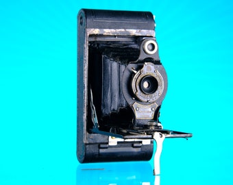 Kodak Brownie Folding No 2 Camera Vintage!
